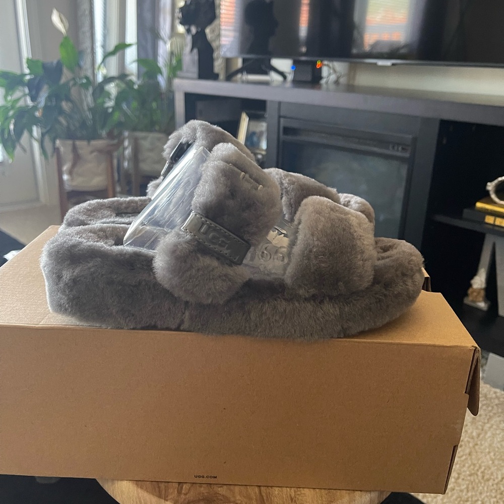 Ugg Fuzz Yeah slides